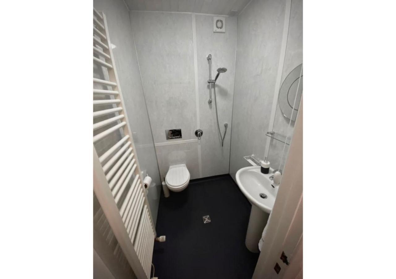 Holiday home Briarfield - Adorable 1 Bedroom Seaside Apartment, On-site Parking